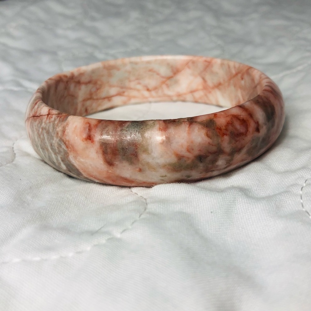 Vintage AGATE BANGLE BRACELET